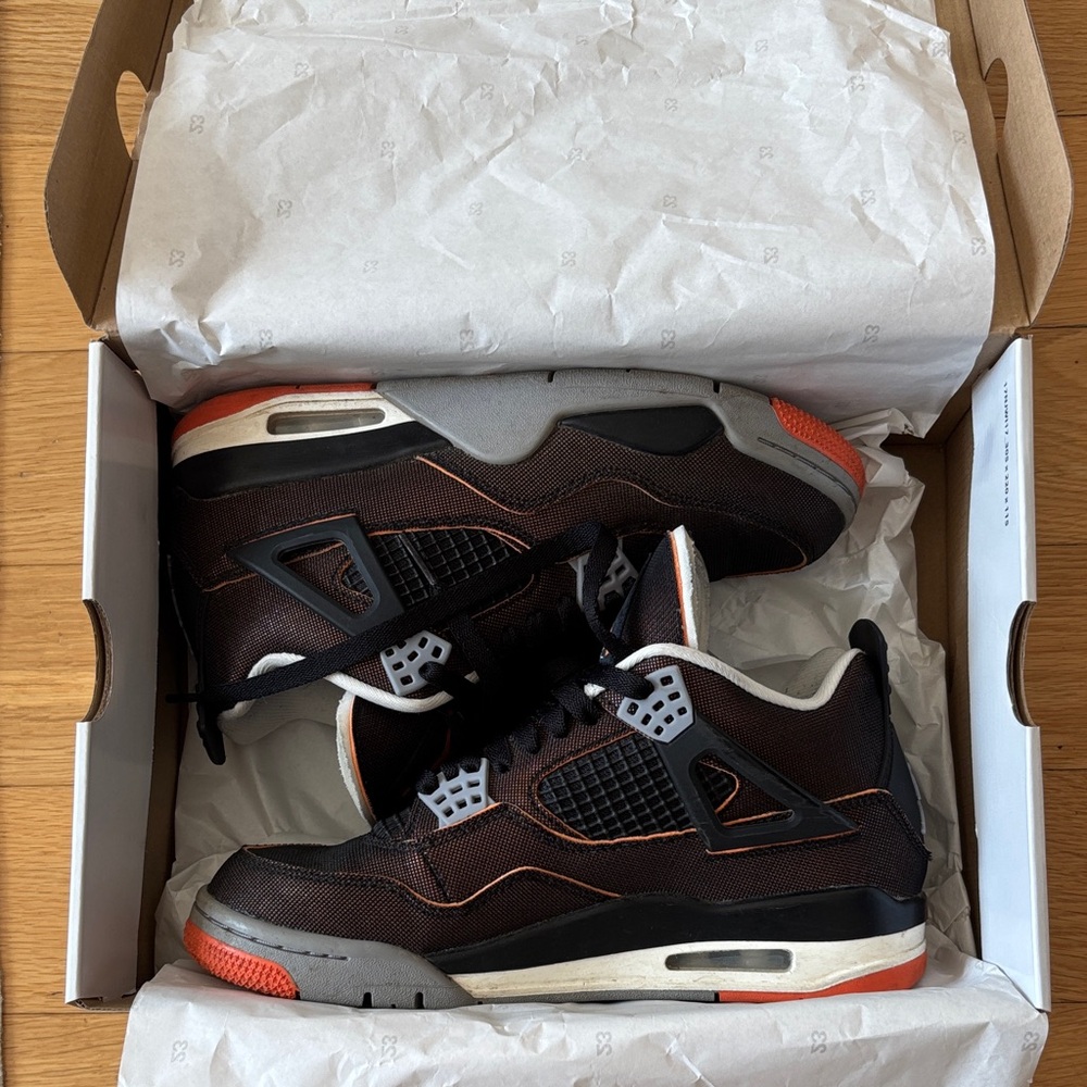 Jordan Women’s Air Jordan 4 Starfish